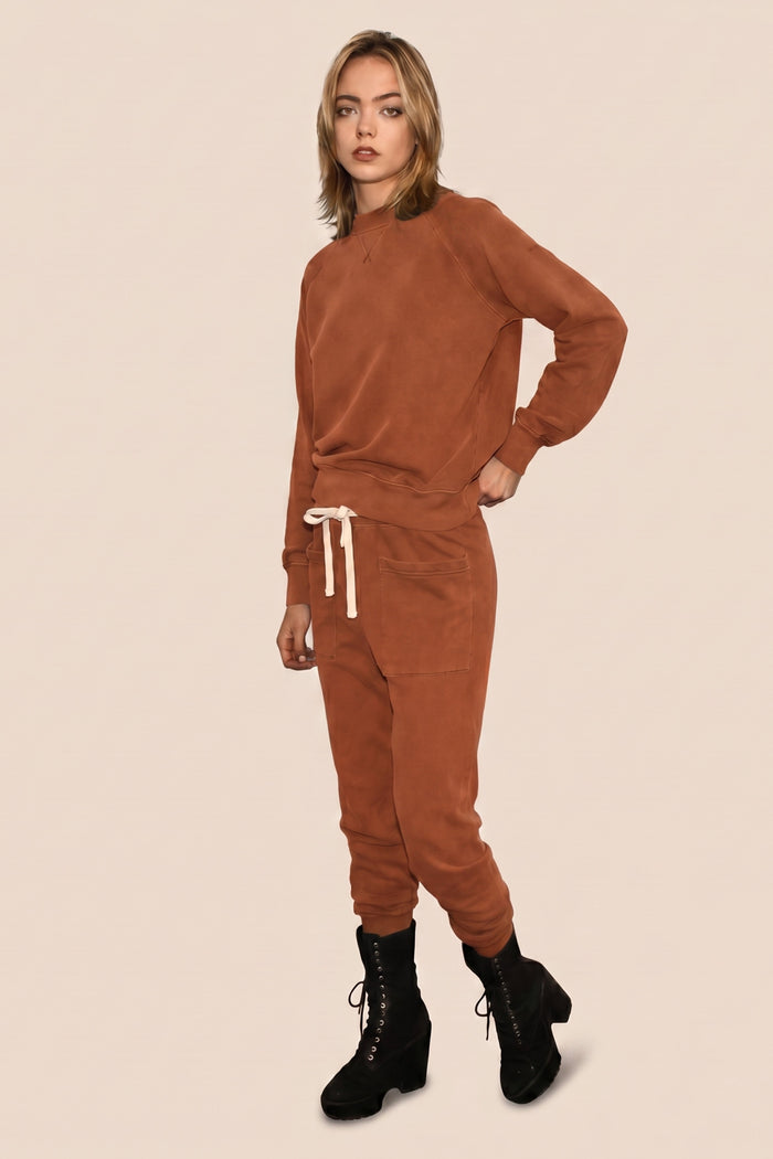 The Birdie Pullover - Rust